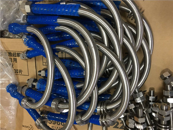 මල නොබැඳෙන වානේ පයිප්පයේ අඩු මිල u බෝල්ට් a2, a4