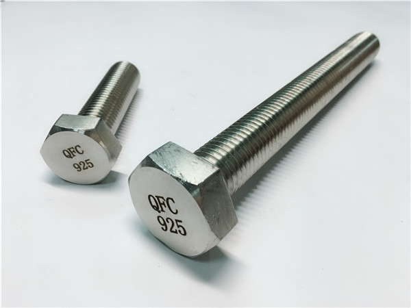 හොඳම තත්ත්වයේ කාබන් වානේ වටය m12 වෙල්ඩ් නට්